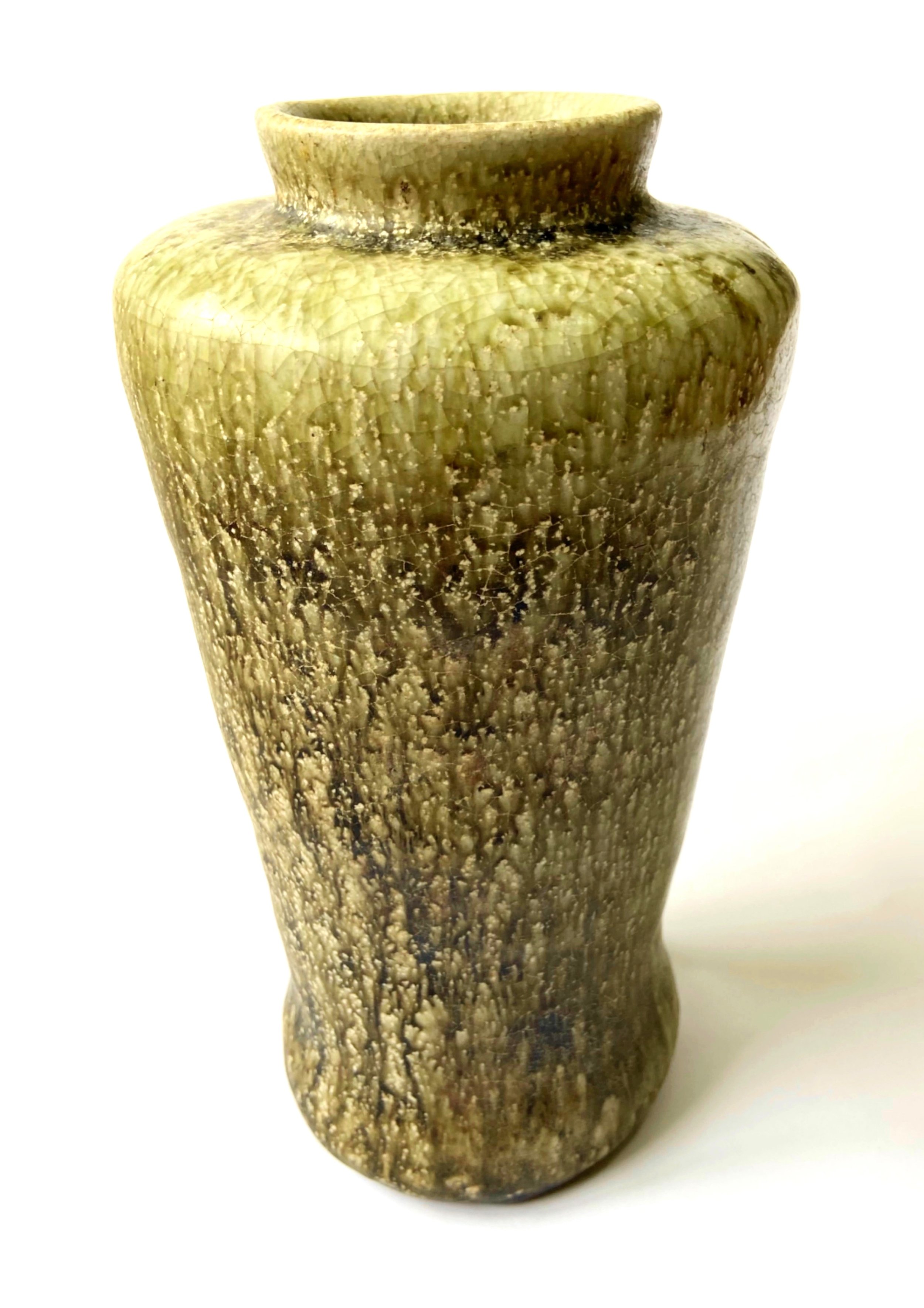 6.  Wog Mountain Vase.jpg