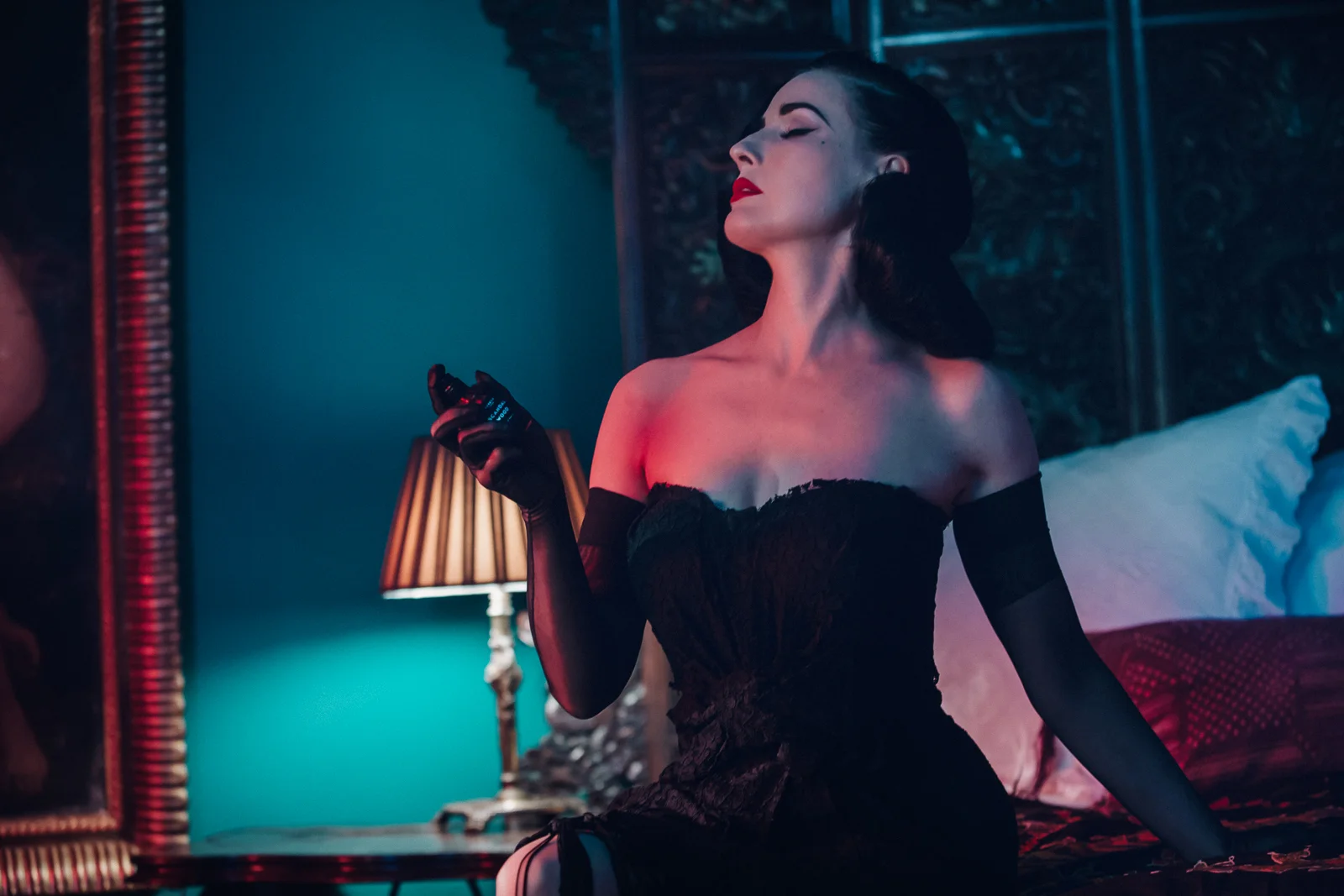 DITA VON TEESE x HERETIC PARFUMS 'SCANDALWOOD'