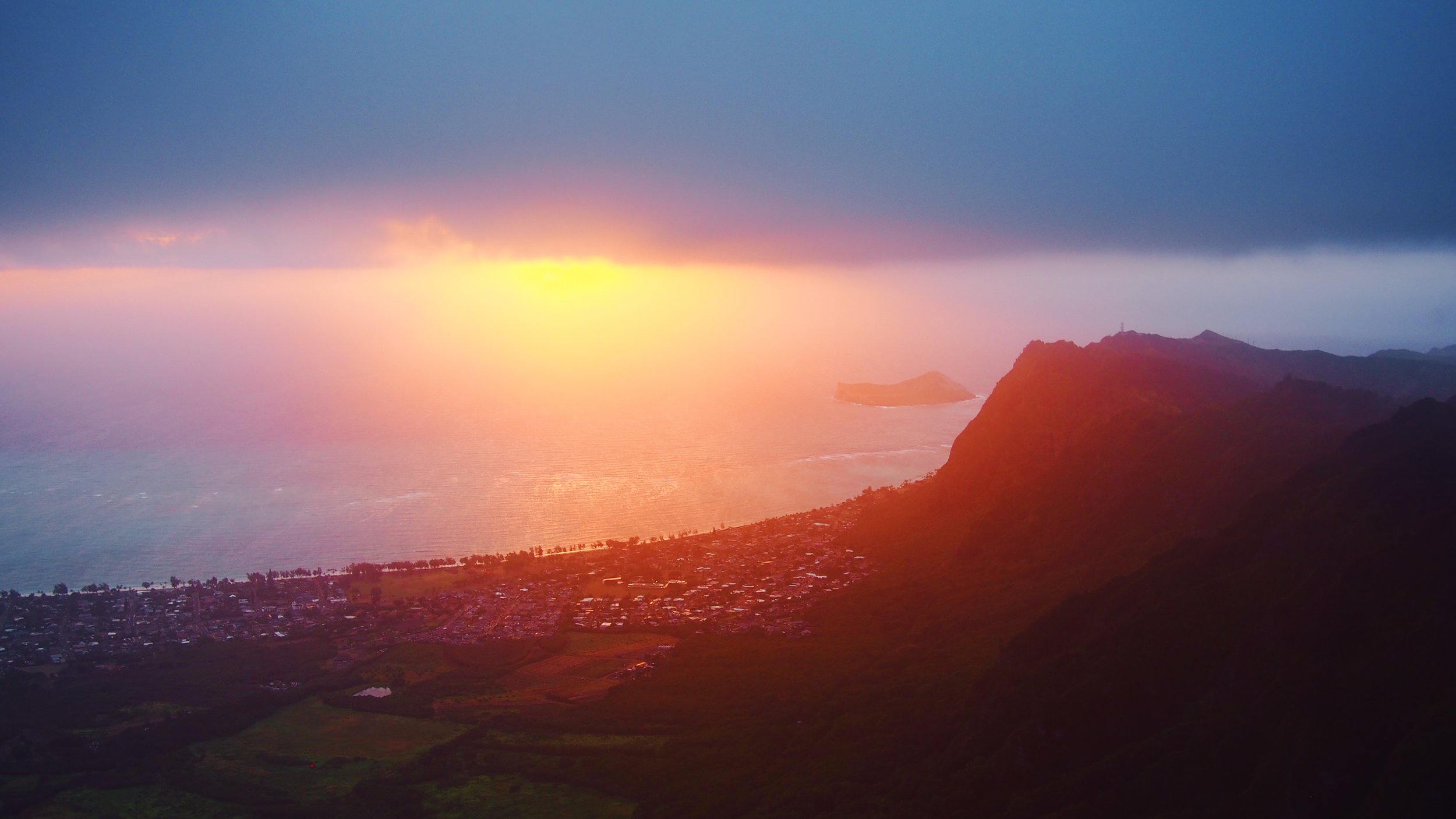 Sunrise over Oahu, Hawaii