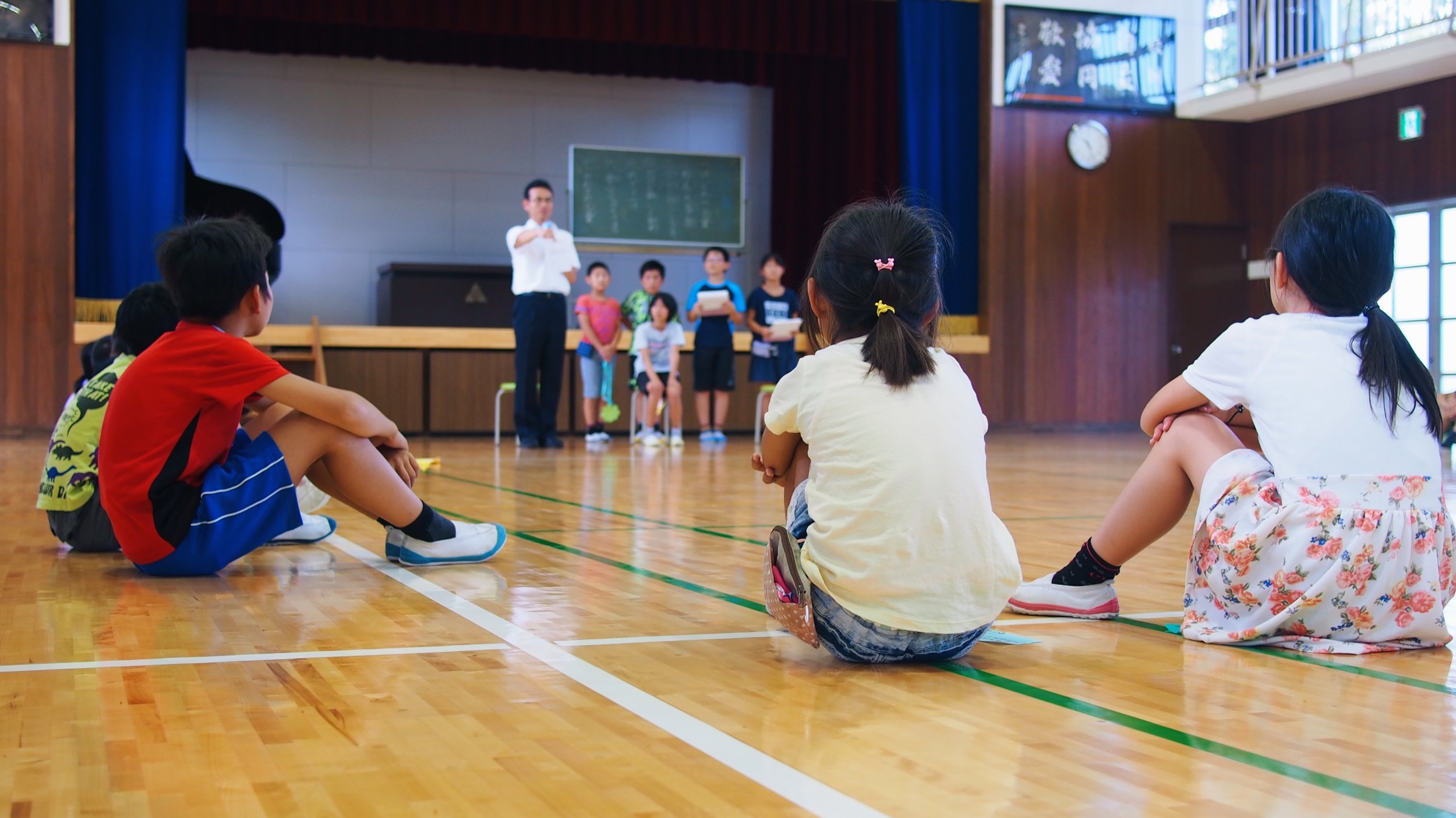 Japanese elmentary school students