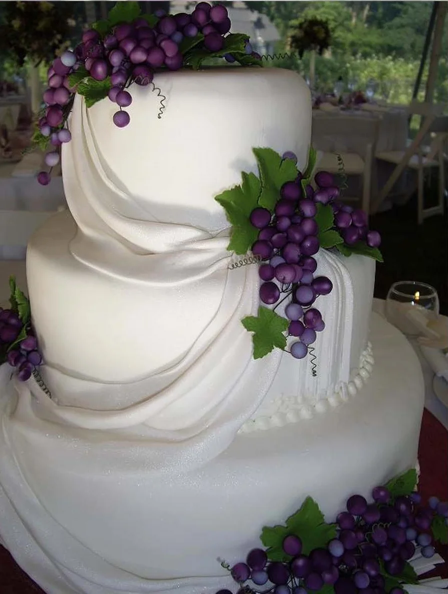 Drapes of Grapes.jpg