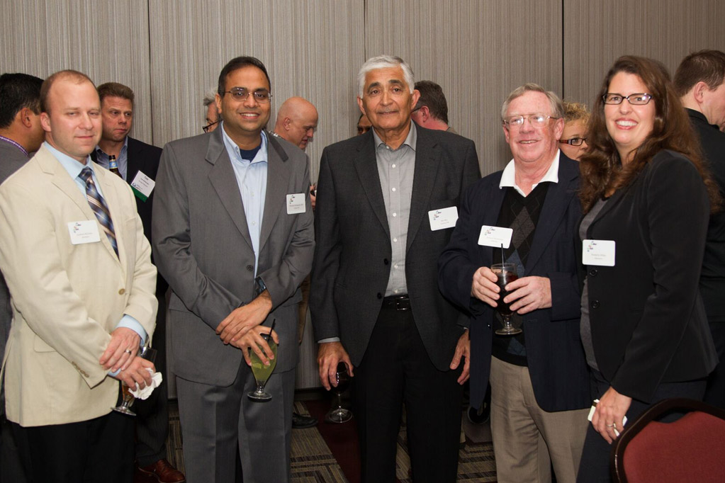 welcome-reception3.jpg
