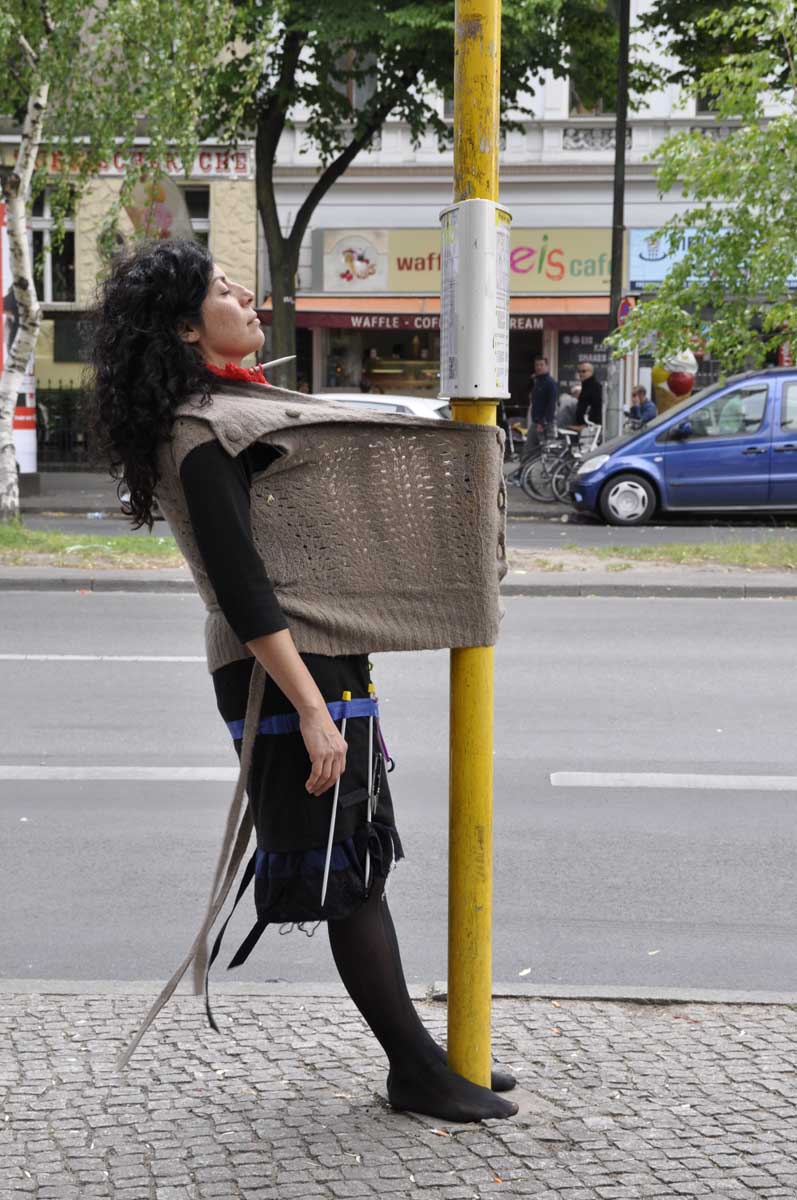 Interactive Performance by: Karina Villavicencio, Lady Gaby and Adi Liraz Berlin, May 2015 Photo by: Carolina Boetner