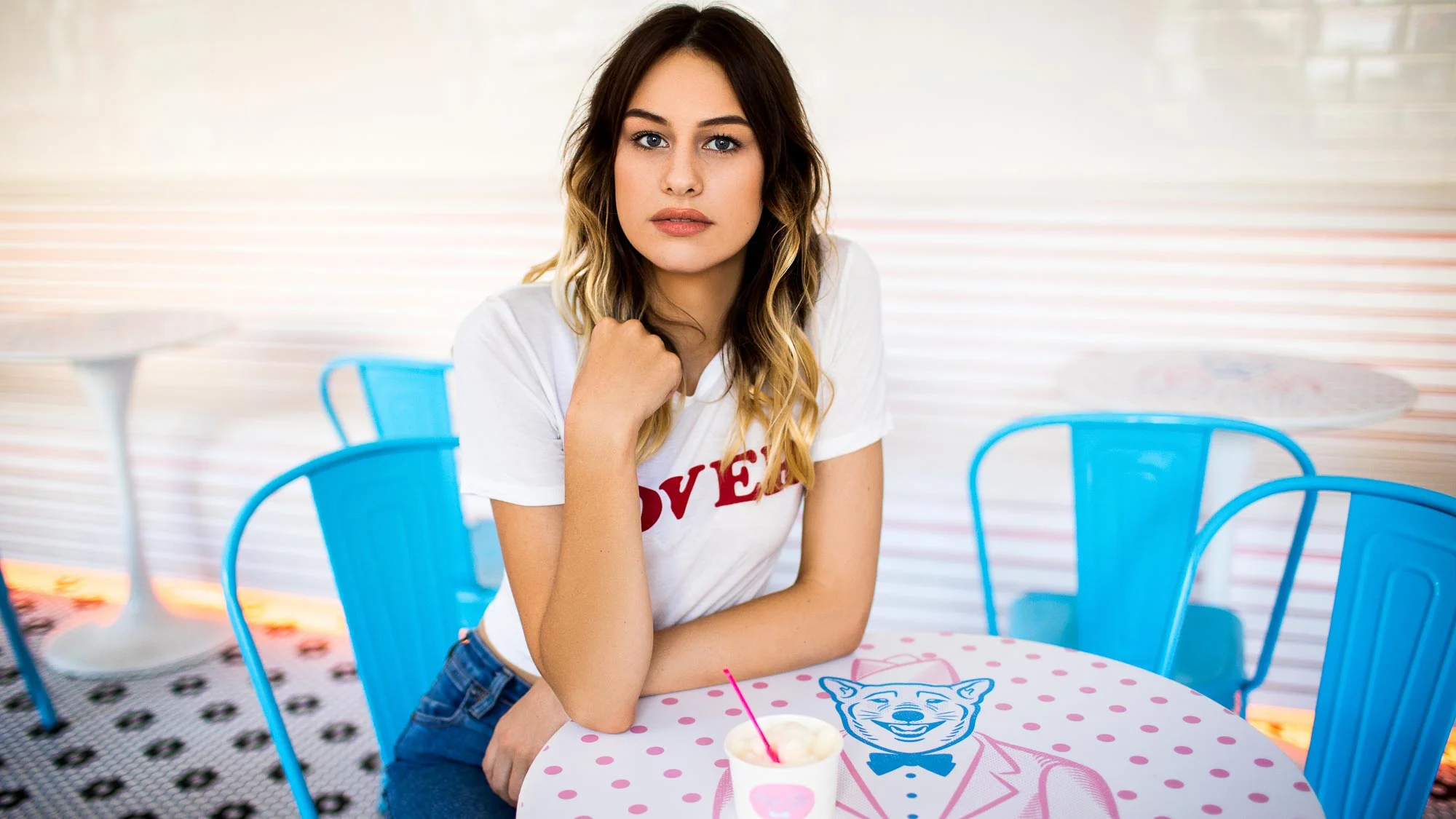 Brisbane Model Photographer Stacey Russell || Professional Australia Fashion Photography Modelling Photoshoot || Model portfolio image of girl in retro ice cream parlour