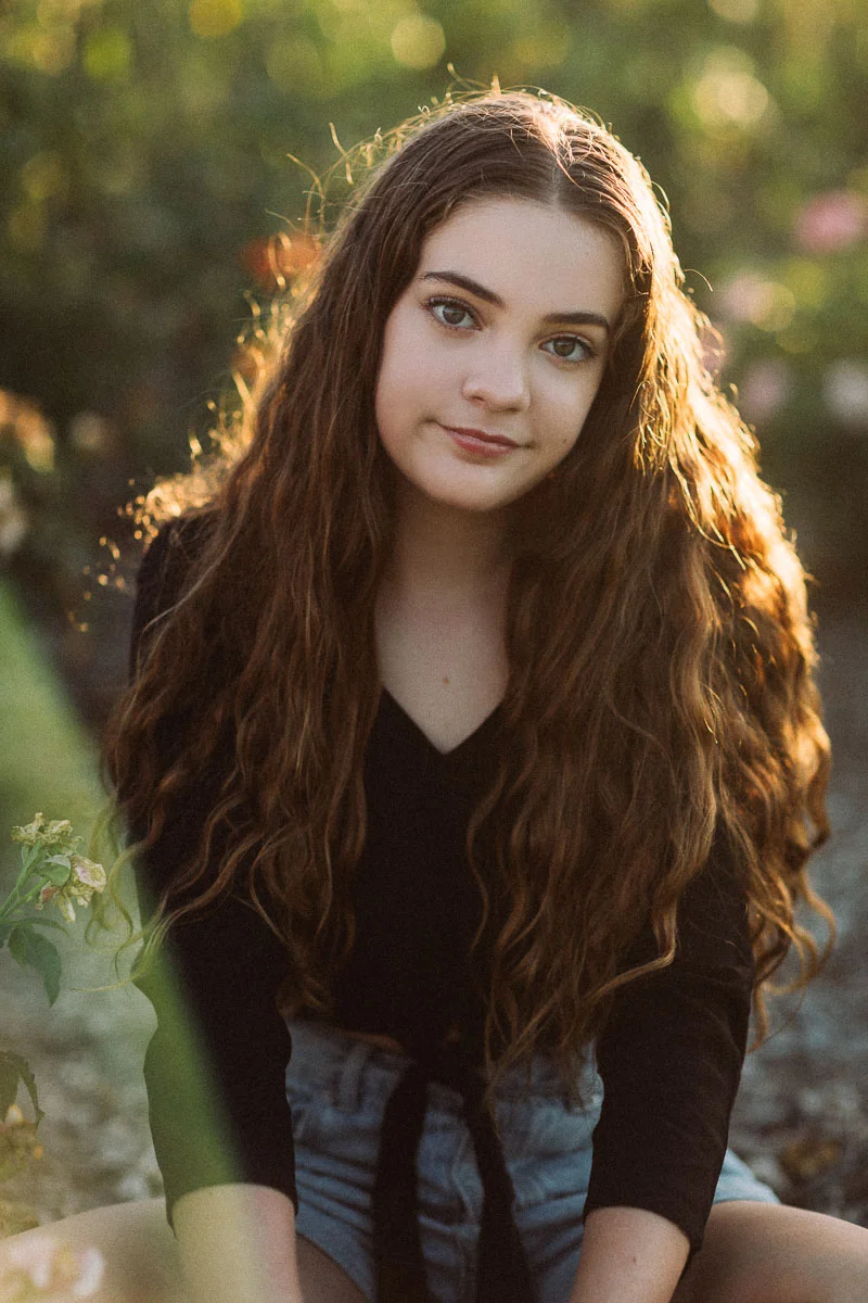 Brisbane Model Photographer Stacey Russell || Professional Australia Fashion Photography Modelling Photoshoot || Model portfolio headshot of girl long brown hair in black long sleeve top (Copy)