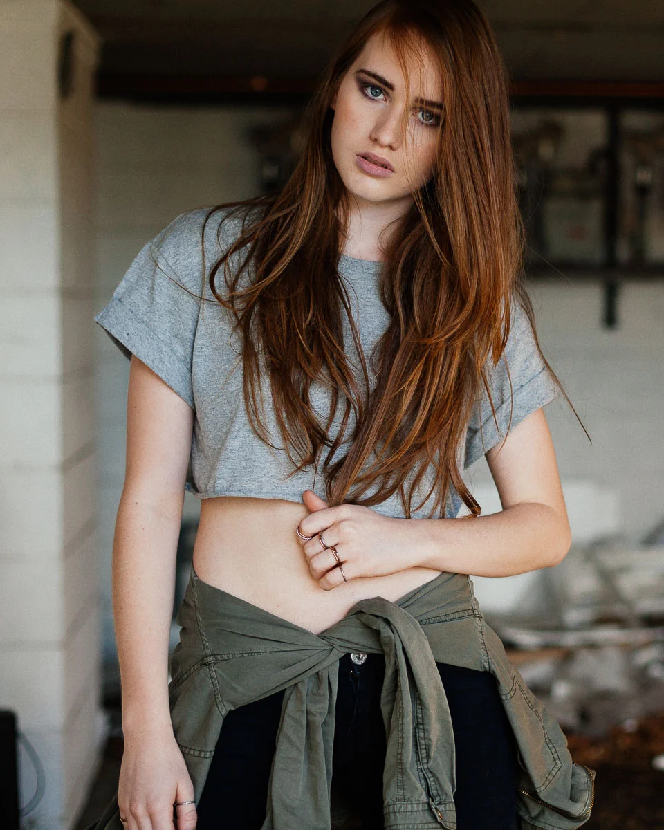 Brisbane Model Photographer Stacey Russell || Professional Australia Fashion Photography Modelling Photoshoot || Model portfolio image of girl in grey top, long red hair (Copy)