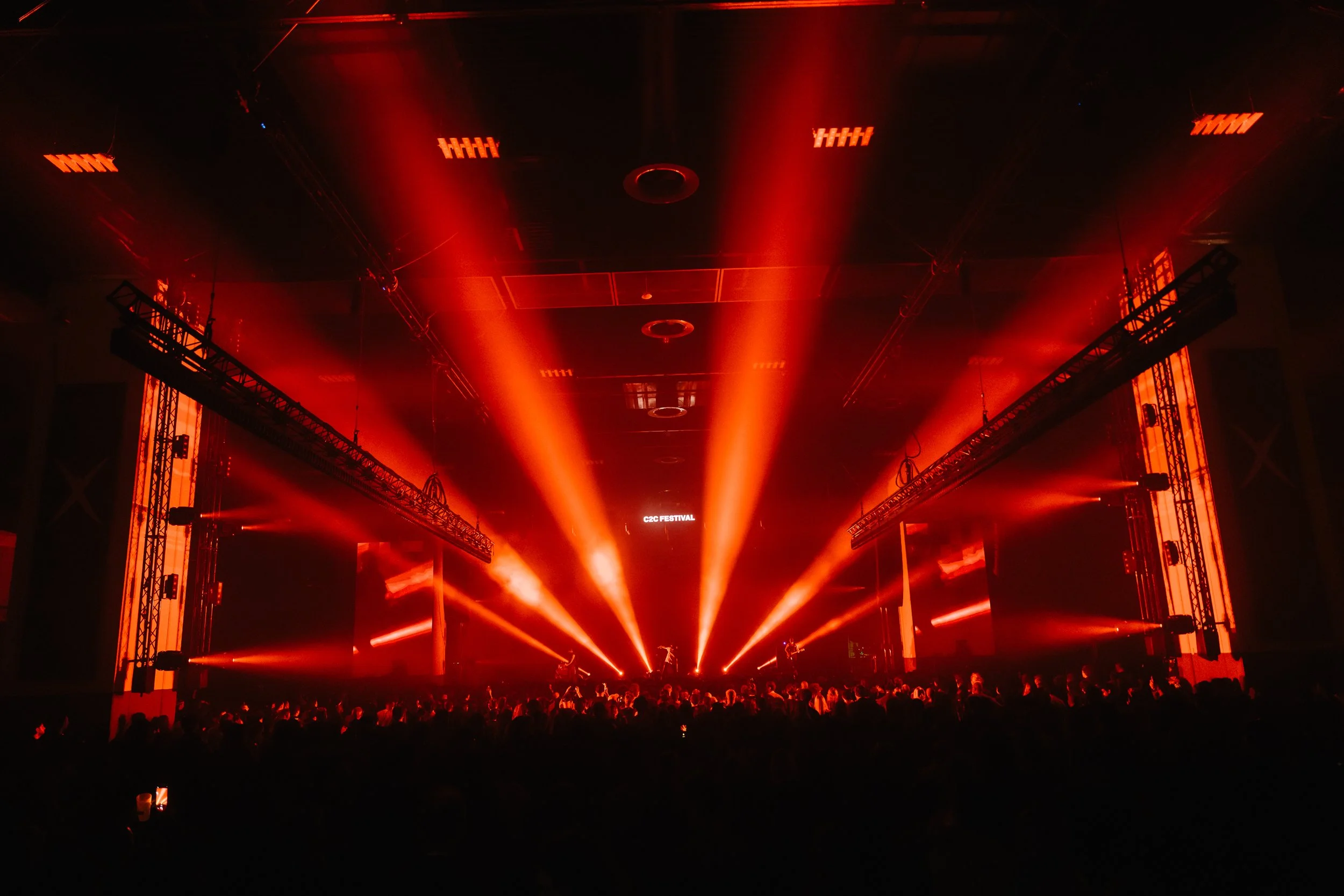 C2C25_DAY3_modelactriz_©llum collettivo-08035.jpg