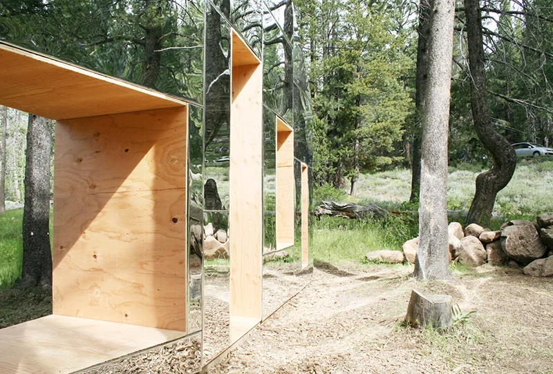 invisible barn 03.jpg