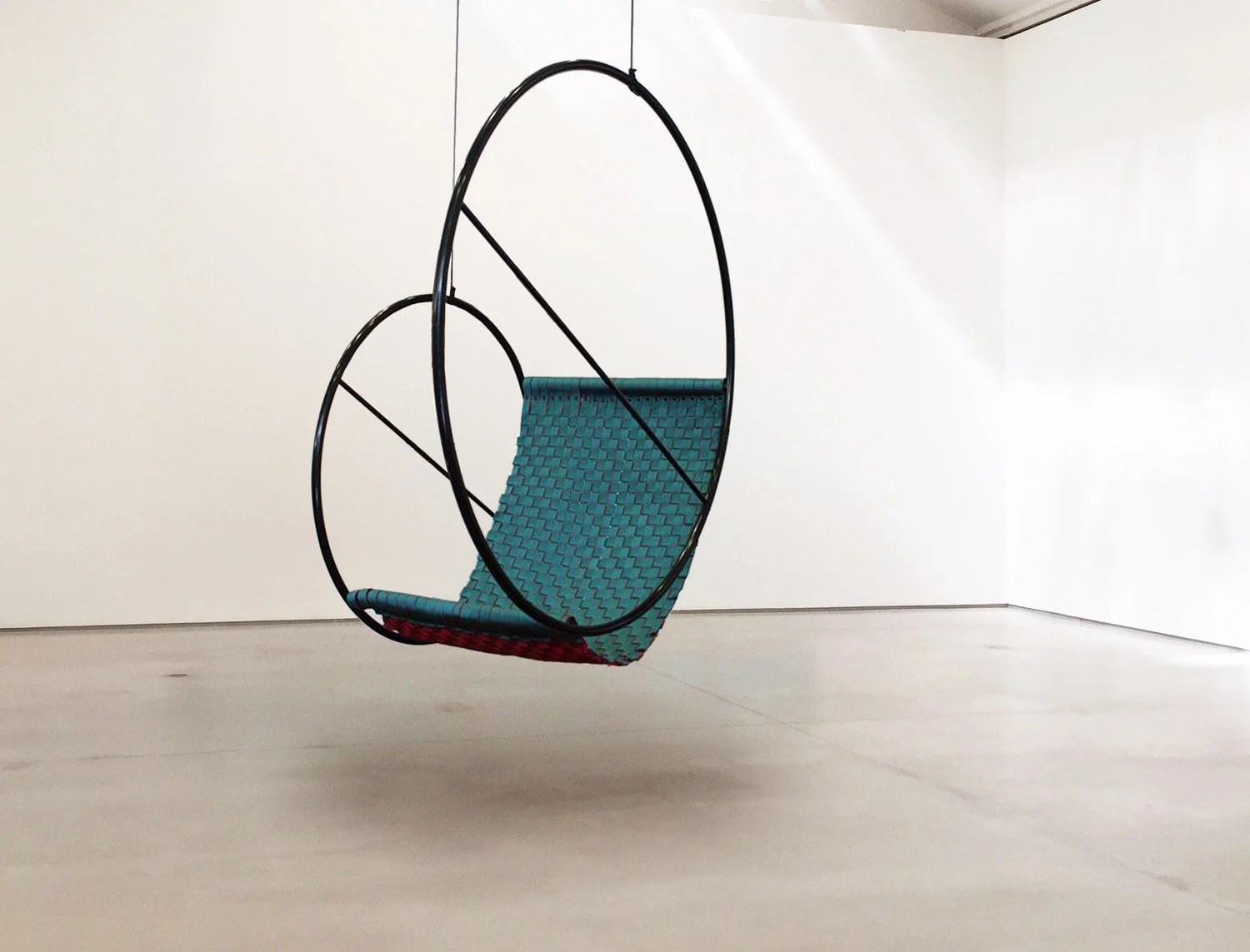 fauteuil+seul+mai.jpg