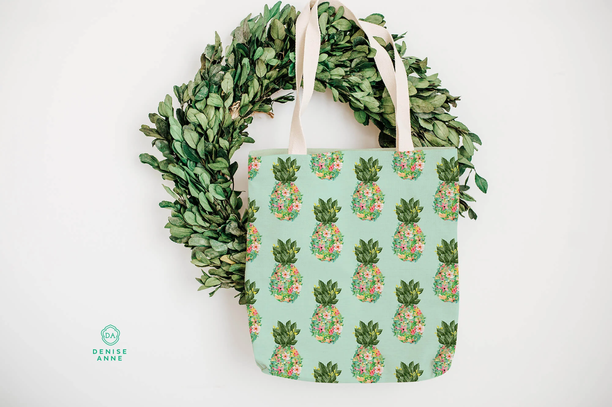 saltwater-shores-sealife-pineapple-pattern-canvas-bag-example.jpg