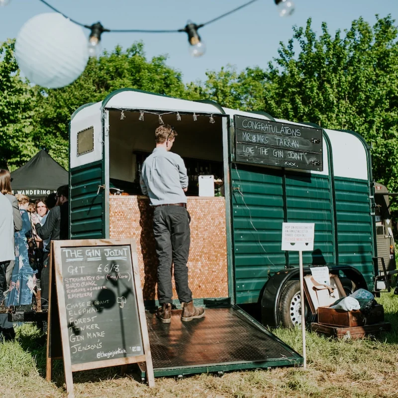 Ginny, the wonderful Gin Joint horsebox bar, ran by the lovely Carly Timmins.