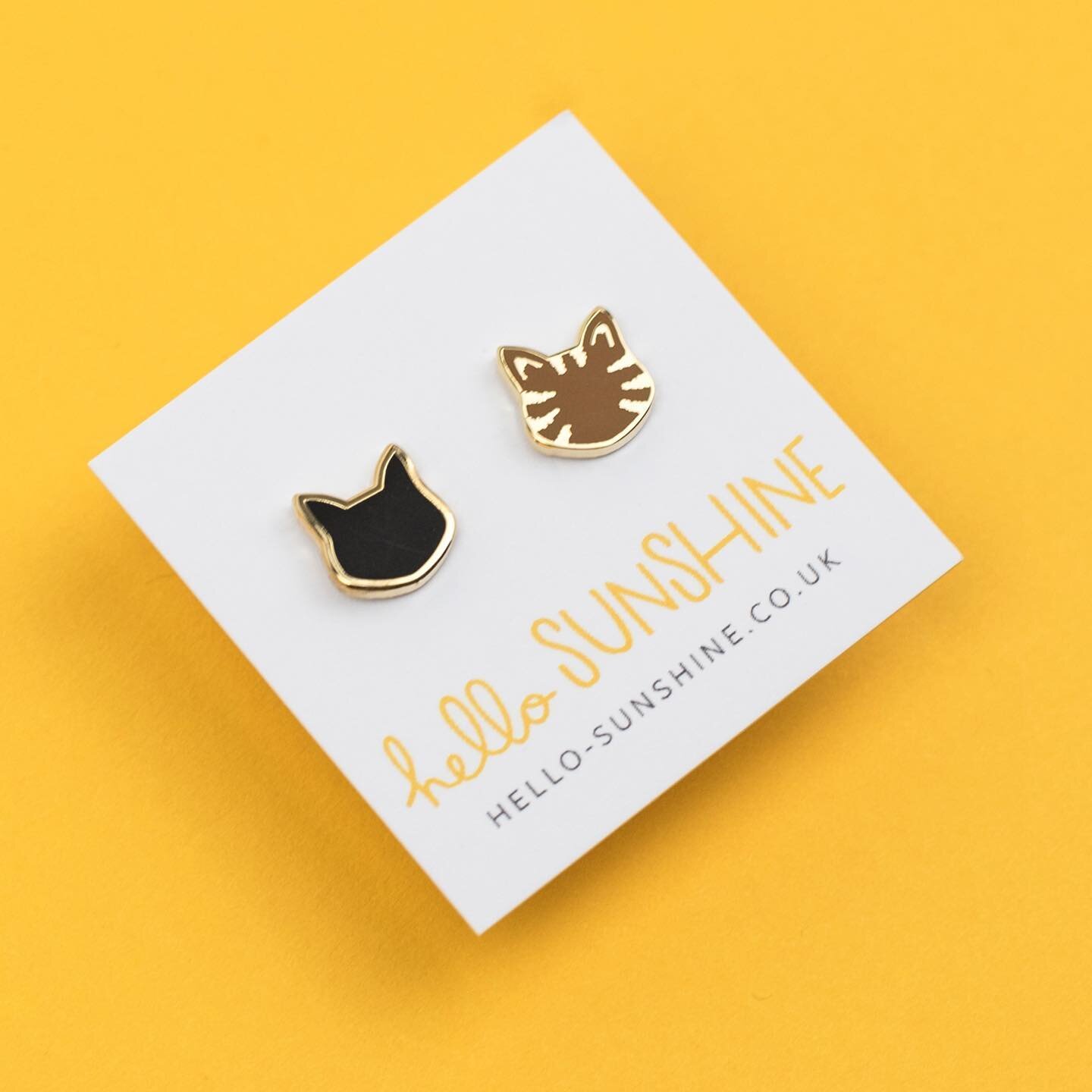 Eeep! I love it when people request a teeny-tiny Toby and Pegs earring combo 💛
