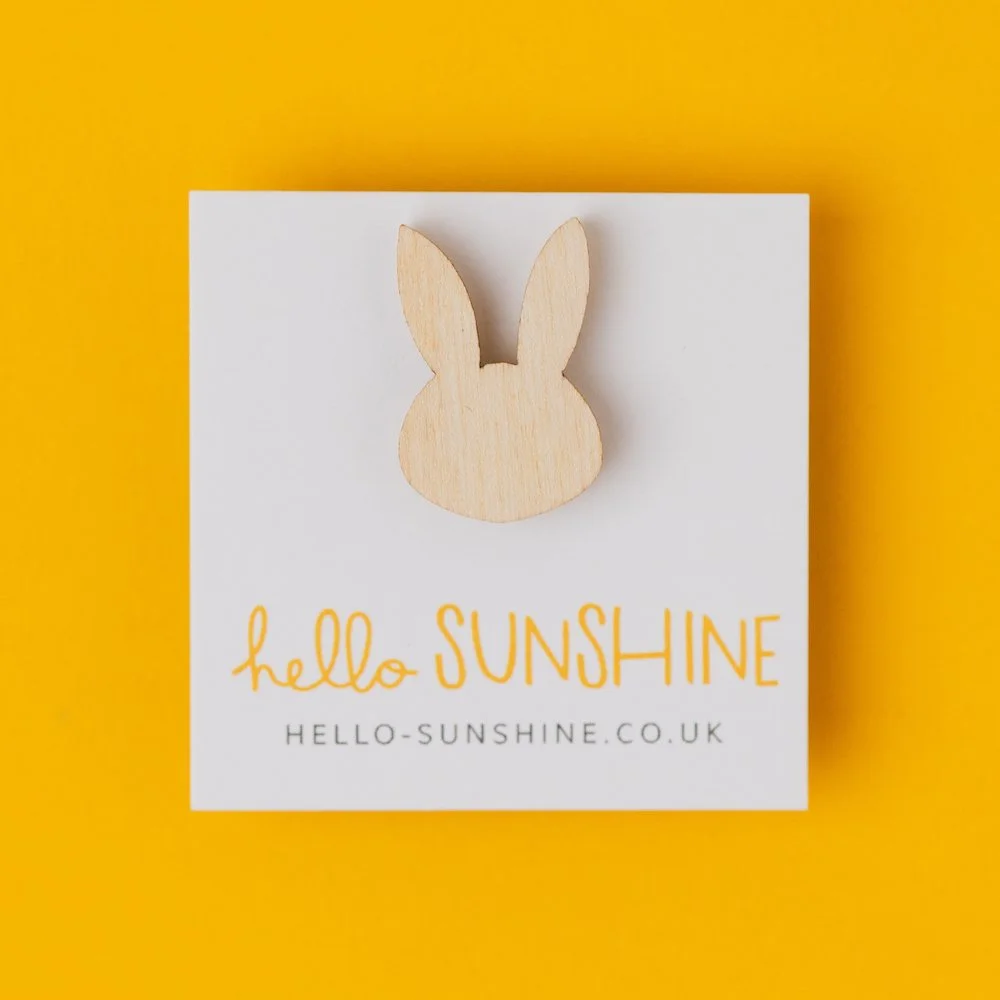 BUNNY RABBIT LAPEL PIN