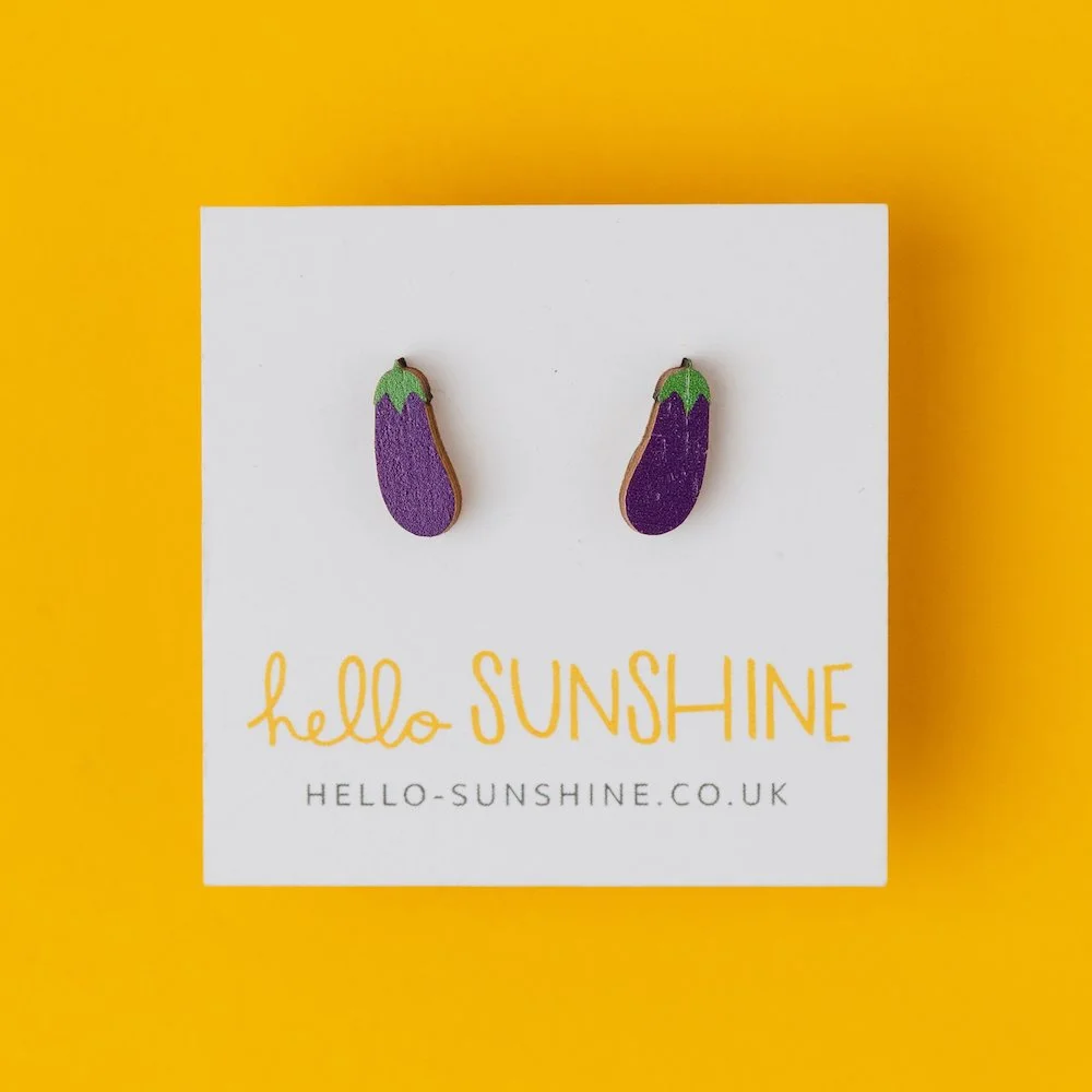 AUBERGINE STUD EARRINGS