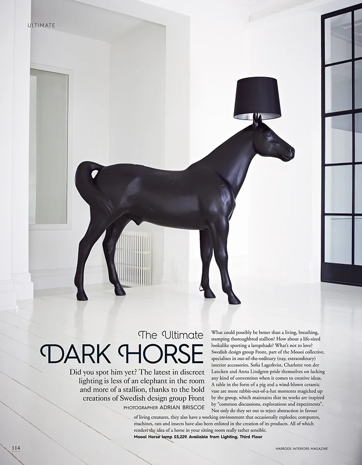 1332014125024586_Harrods_horse.jpg