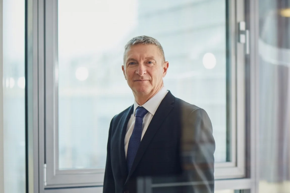 Richard Davies photo.jpg