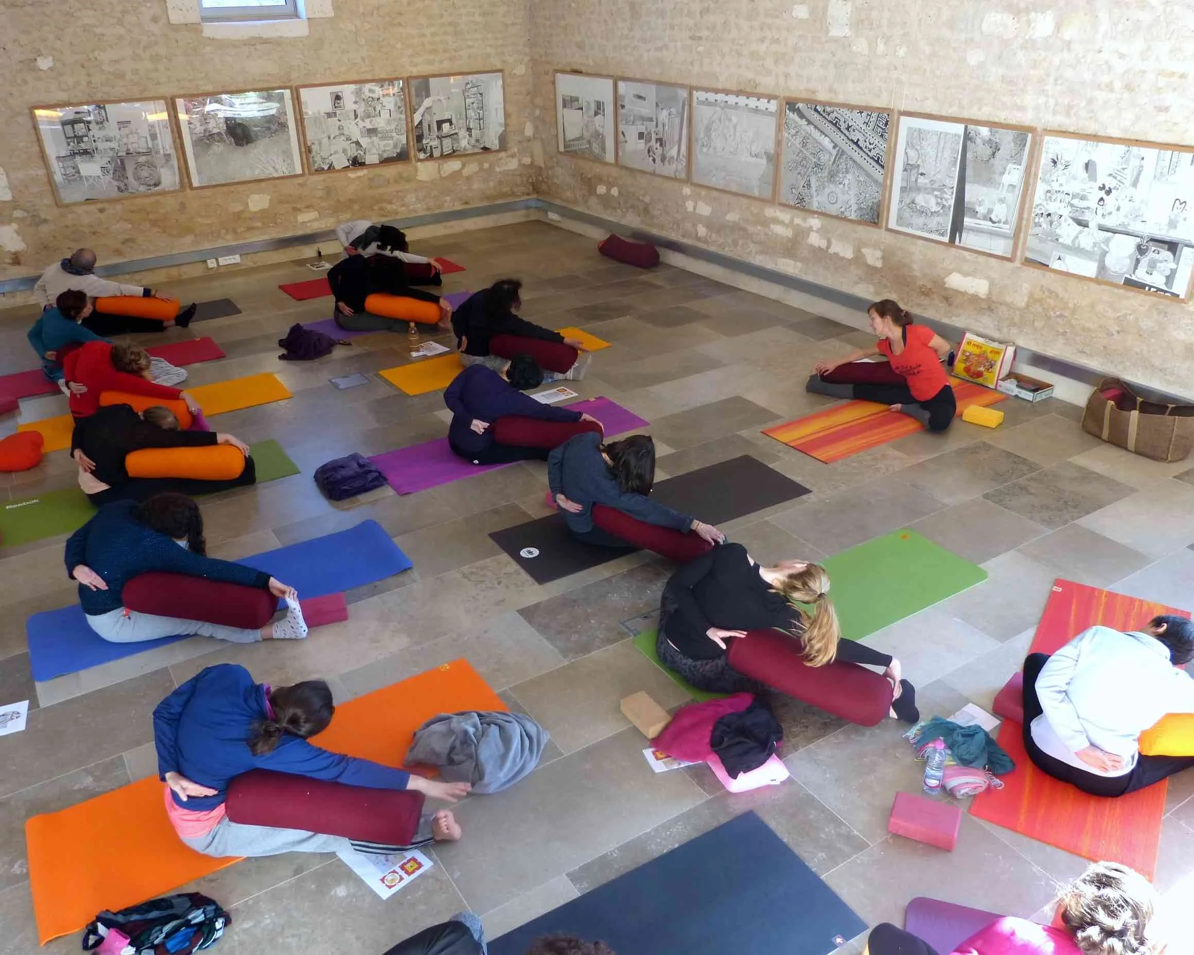 Atelier "Chakra#1 Ancrage et stabilité" aux Modillons, Vindelle, Charente, 2017.