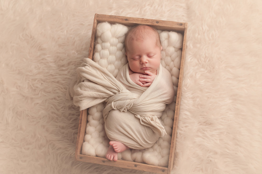 bornarchivalco_newbornphotographer08.jpg