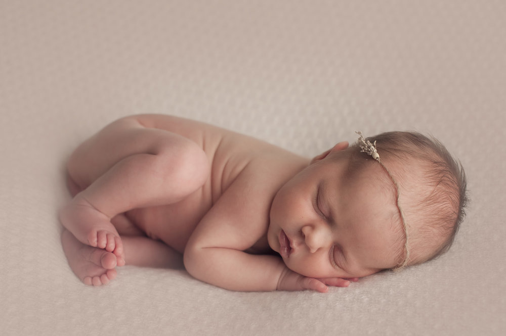 bornarchivalco_newbornphotographer02.jpg