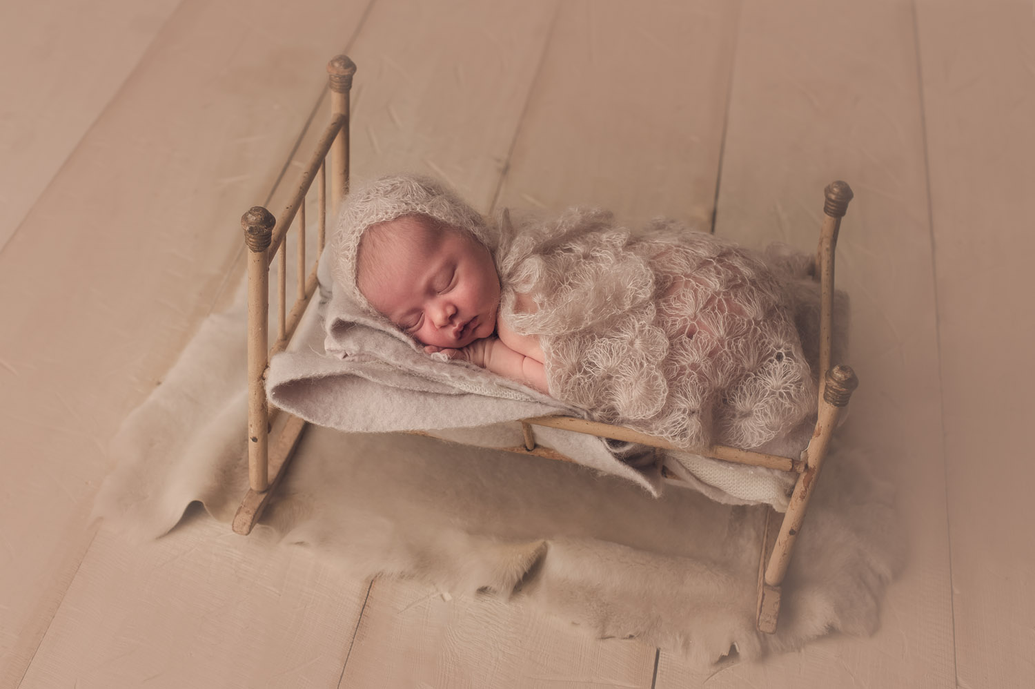 madisonnewbornbaby_photography17.jpg