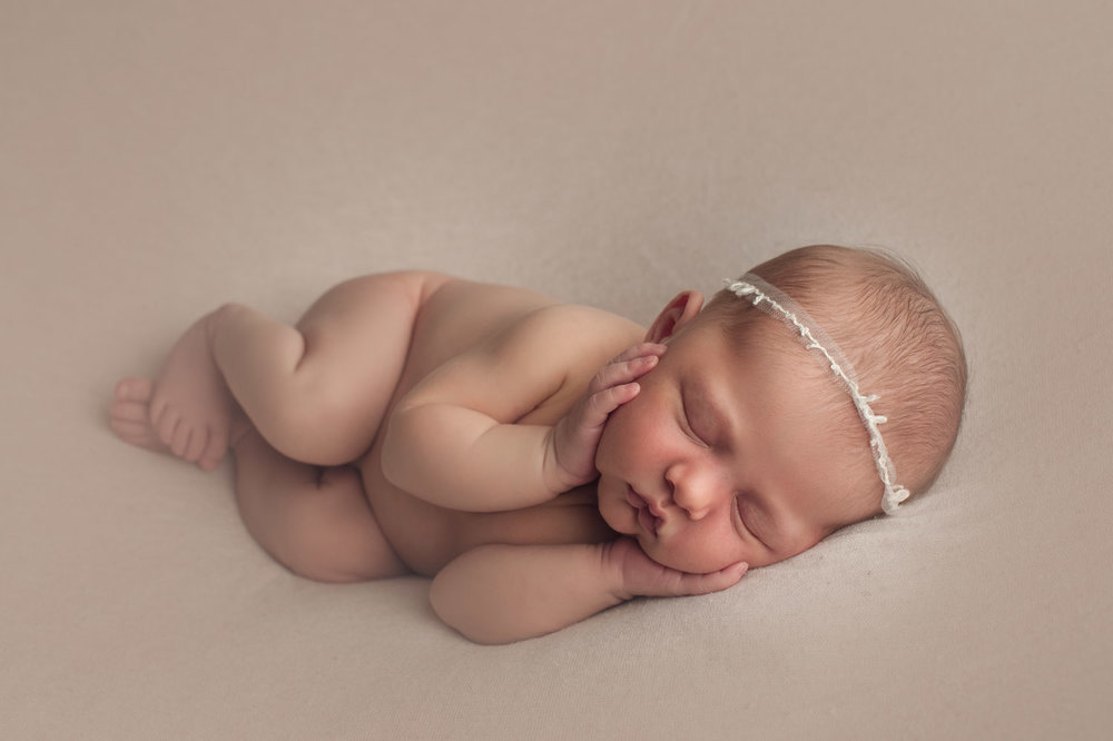 madisonnewbornbaby_photography14.jpg