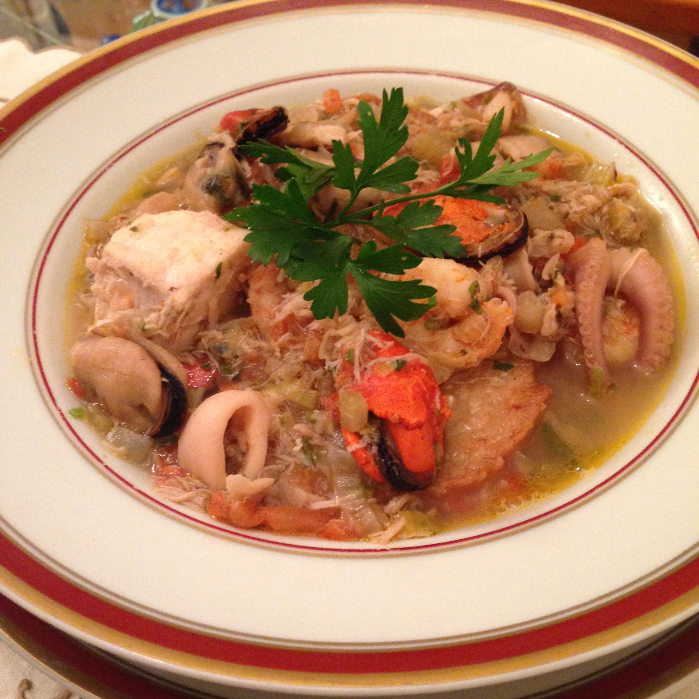 A famigerada, e agora muito querida, sopa de peixe.