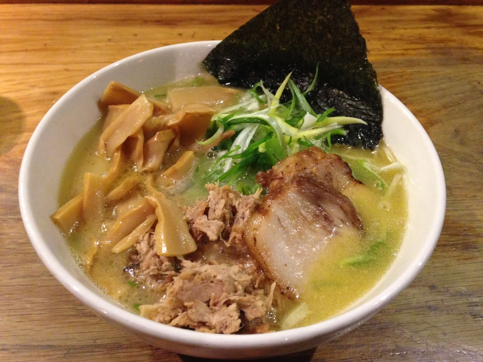 Essas vocês já viram: lámen do Totto Ramen. Mas é tão bom que vale a pena repetir.