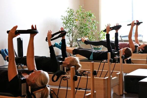 PILATES.jpg