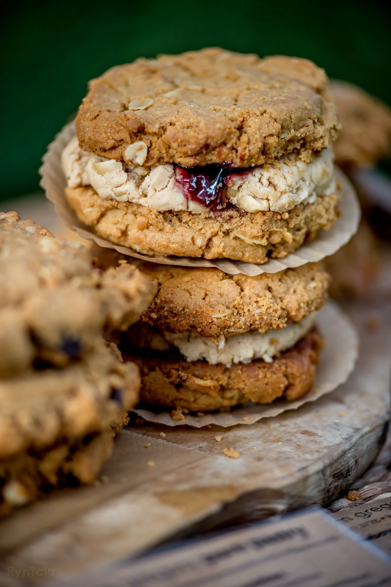 kowboy sandwich cookie