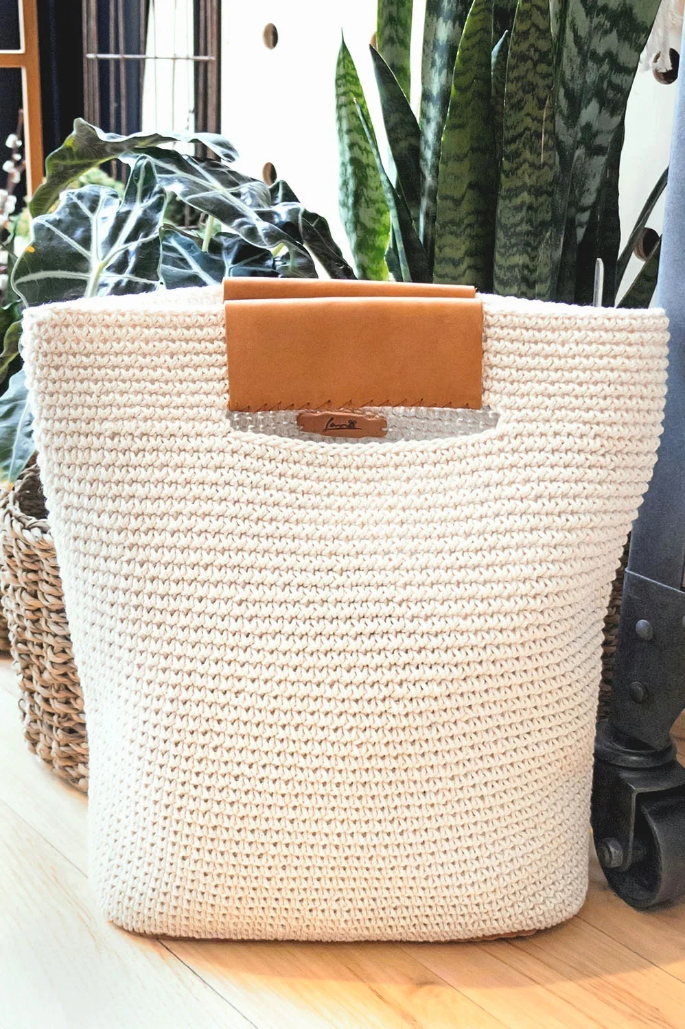 Handmade in Mexico cotton crocheted tote