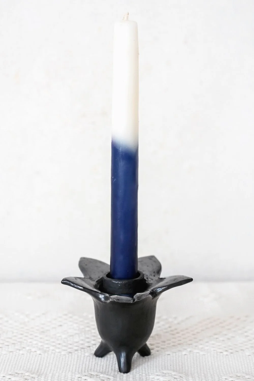 barro negro candleholder
