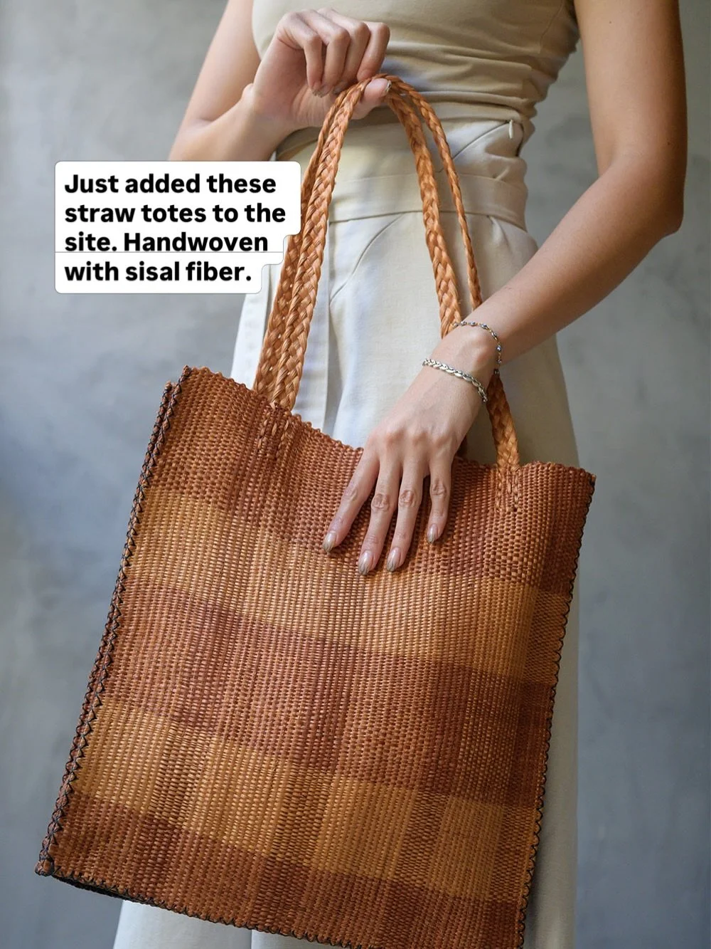 Sisal fiber totes. Modela picked the colors and there&rsquo;s only one of each so you&rsquo;ll be the only one sporting it! 🧡 
Lovely Karen of @habitaculomx is the model and Anna Bruce took the great shots.
@ramblingspirits.photos