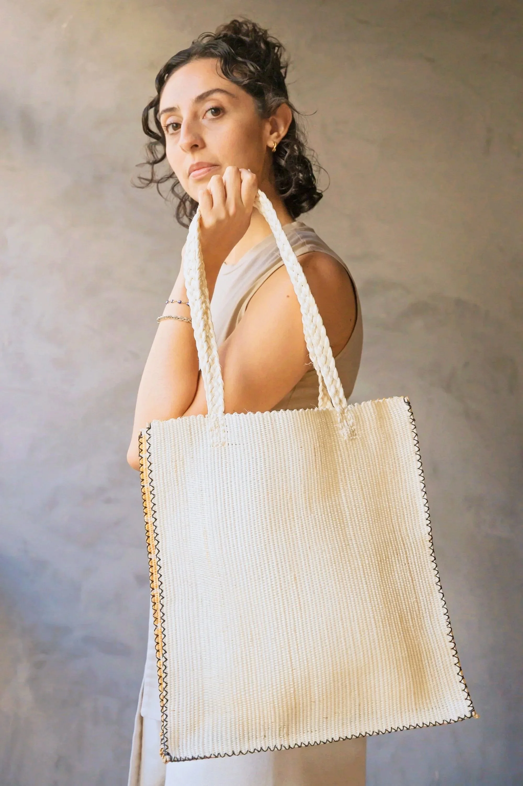 cream_sisal_tote.jpg