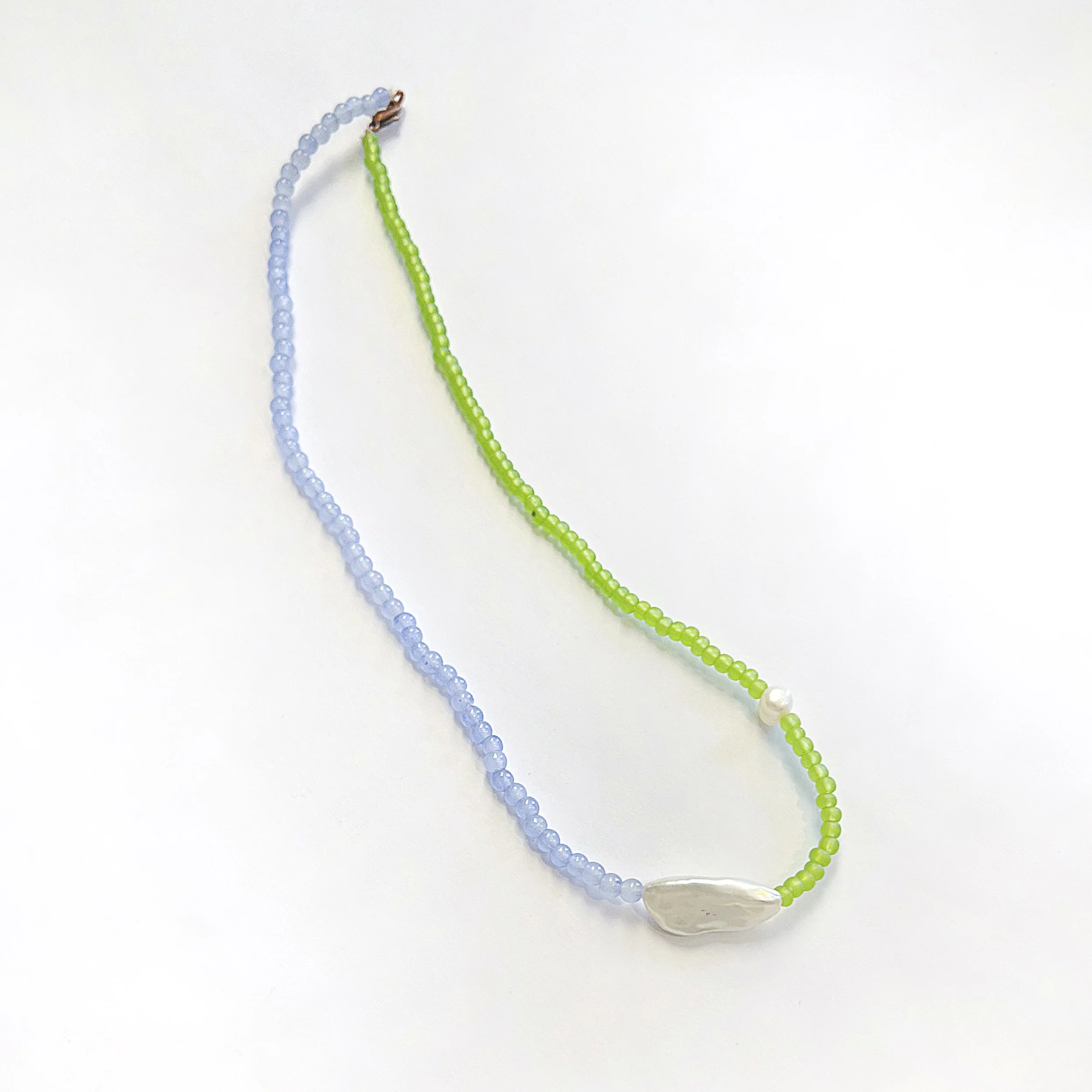fw pearl glass blue and green necklace 1.jpeg