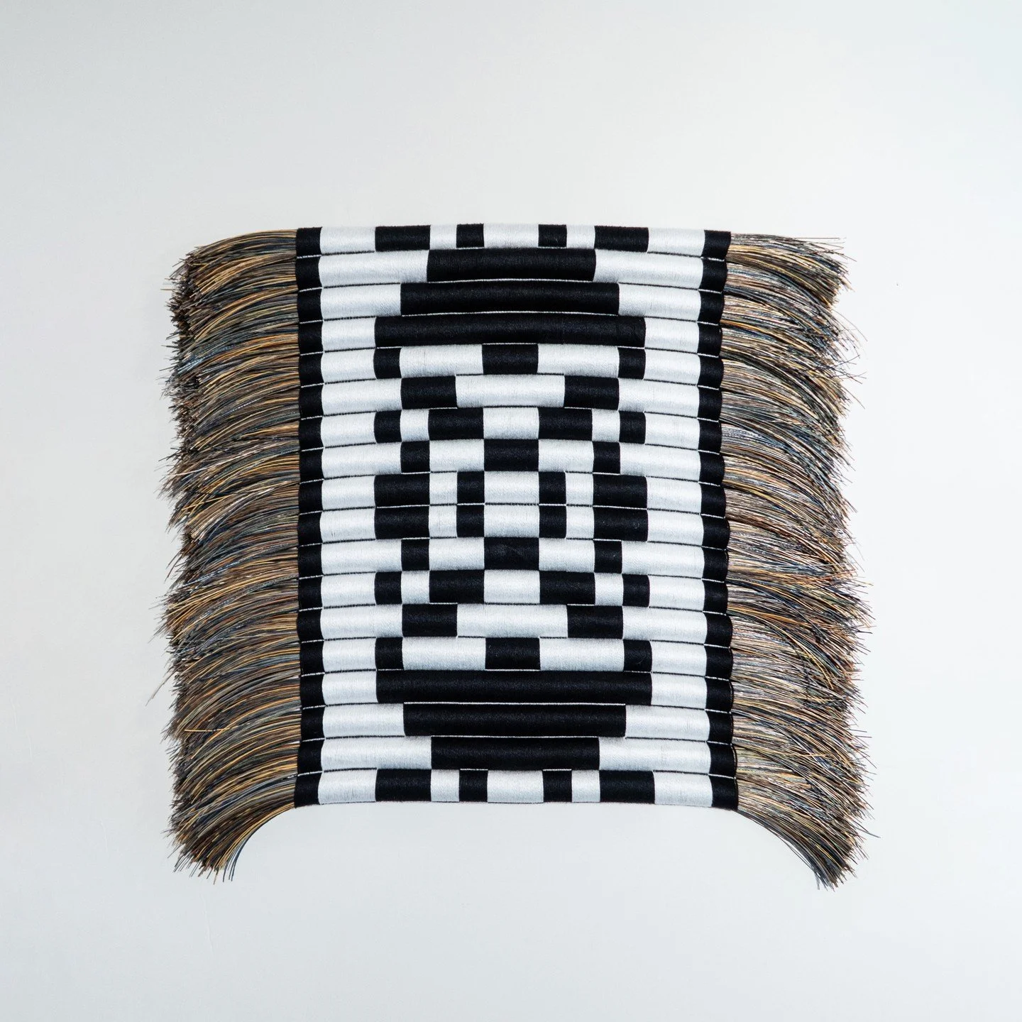 Eliza Bentz, &ldquo;expansive 001 &mdash; 005.&rdquo; Bamboo and plastic filament, dimensions variable. ⁠
⁠
@eliza.bentz⁠
⁠
On Display in &ldquo;Speculative Structures,&rdquo; A Group Exhibition featuring Eliza Bentz, Maggie Evans, Jennifer Moss, Sha