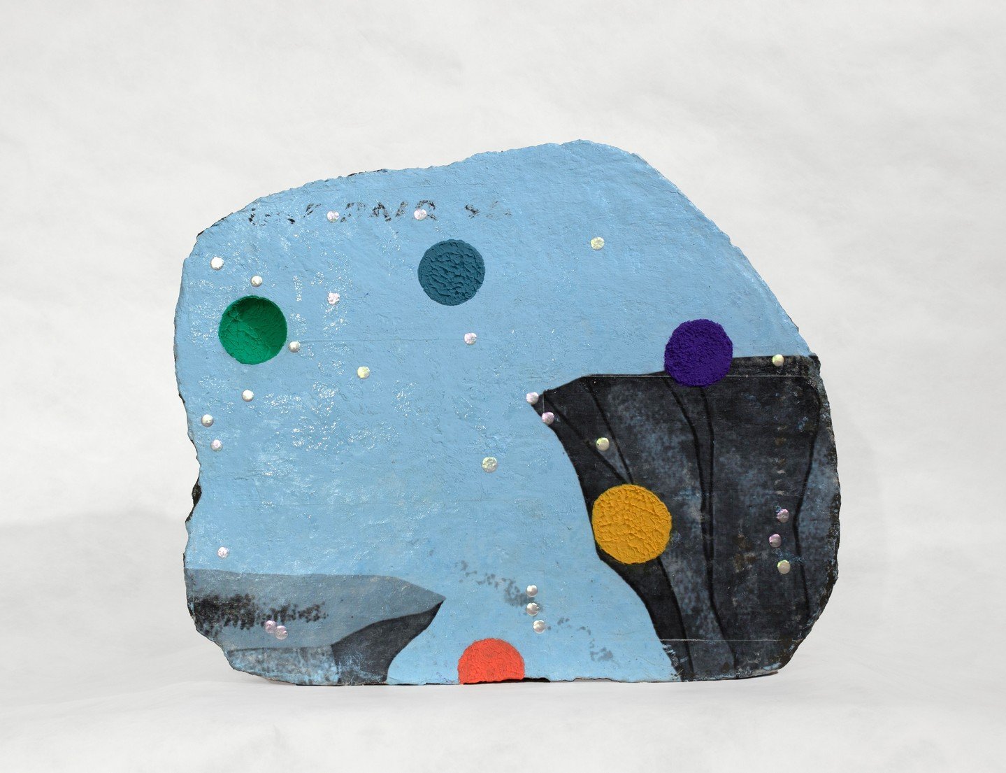 Chris Moss, &ldquo;the nambian chamber.&rdquo; Acrylic, paper clay and acrylic medium, 20.25 x 16.75 x 6.875 inches. ⁠
⁠
@mrhopthescissor⁠
⁠
On Display in &quot;Yoink! New works by Chris Moss,&quot; A solo exhibition by Chris Moss at Thompson Savanna