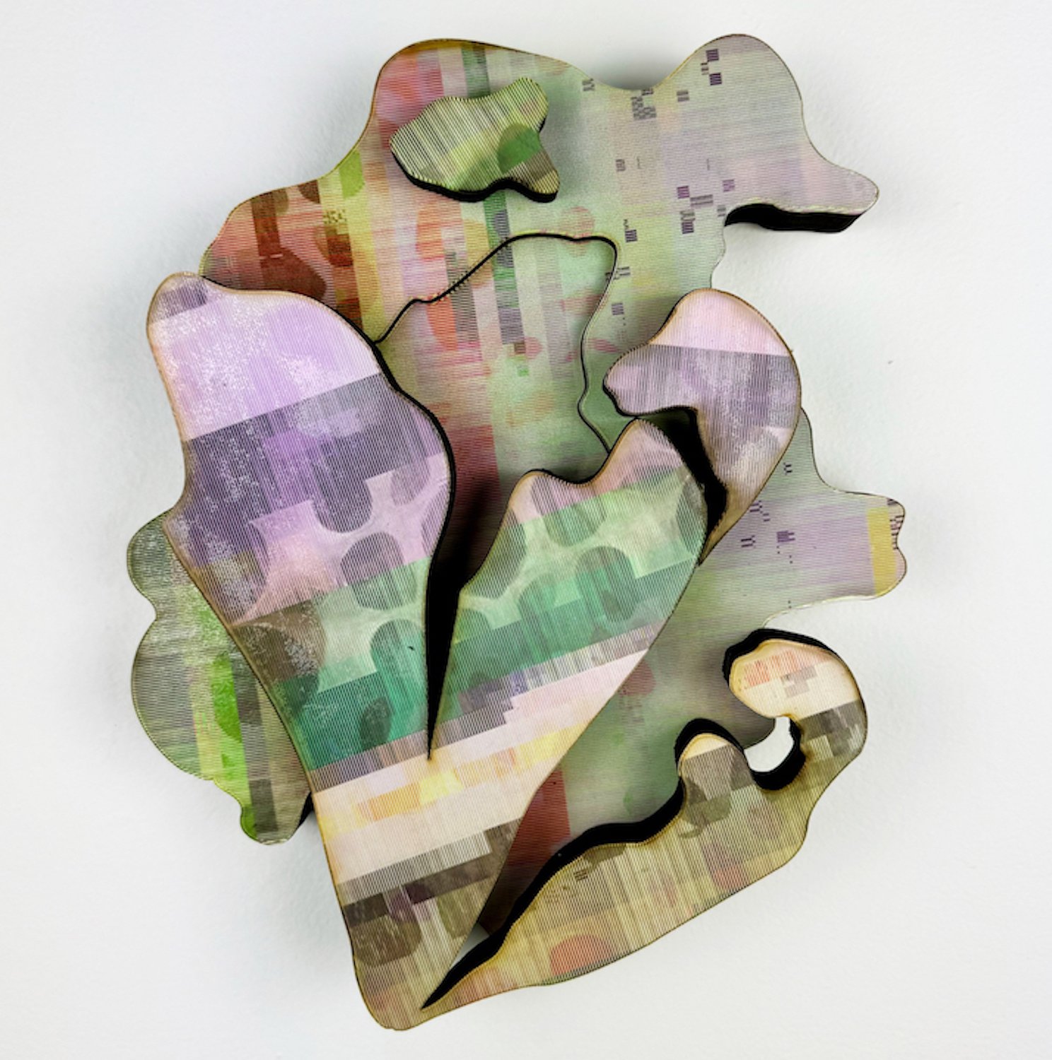  Hannah Keats, “Pitchers,” 2025. Laser cut lenticular print on wood panel, 12 × 9 × 3 inches.  