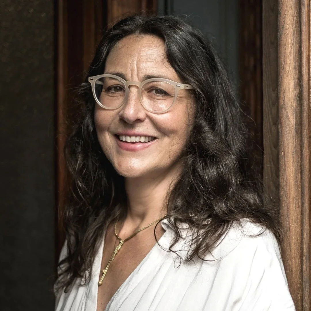 &ldquo;ON::VIEW REVUE&rdquo; Artist Feature: Melinda Borysevicz⁠
⁠
Melinda Borysevicz is an Italian-American figurative artist currently living and working in rural southern Italy. After participating for many years in Savannah Georgia&rsquo;s vibran