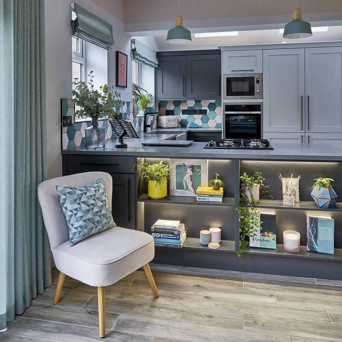 BESPOKE JONERY NOTTINGHAM.jpg