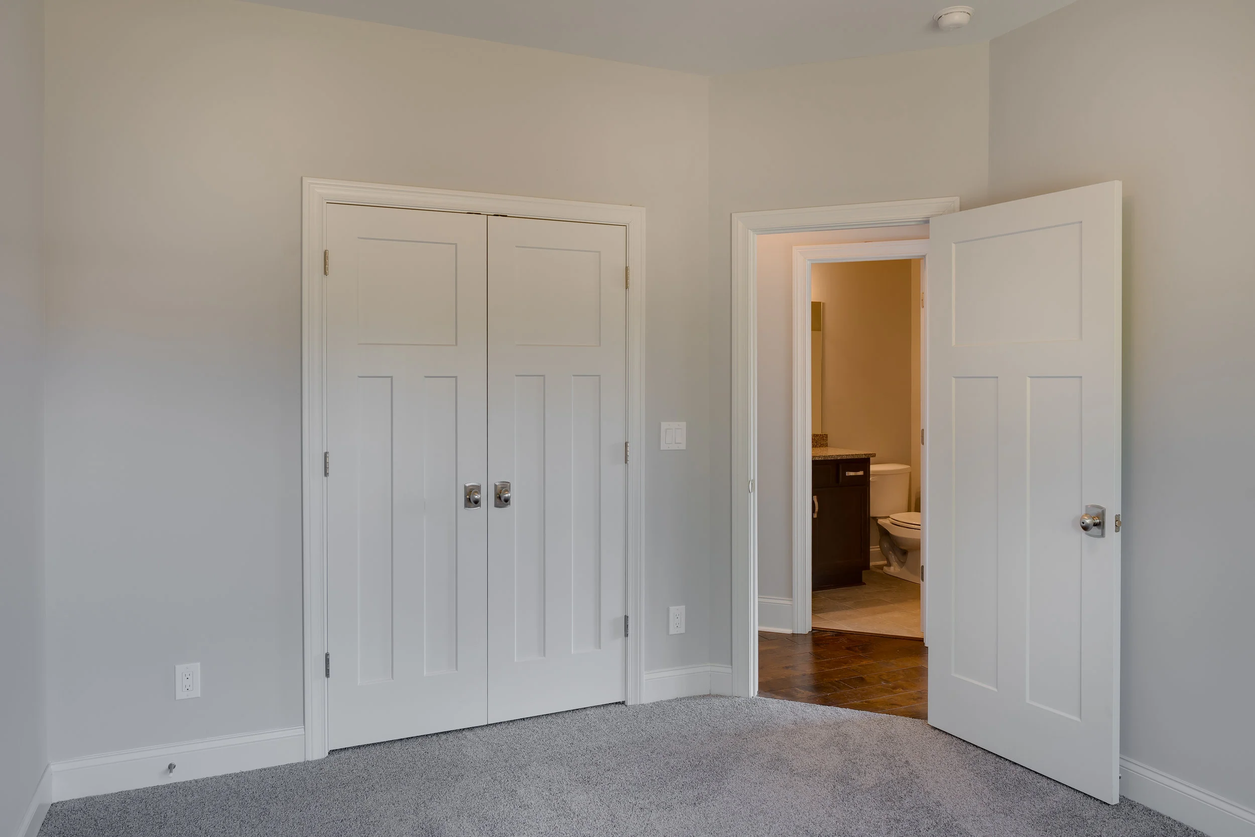 13 - 224 Dupont Ct - Premier Media Productions.jpg