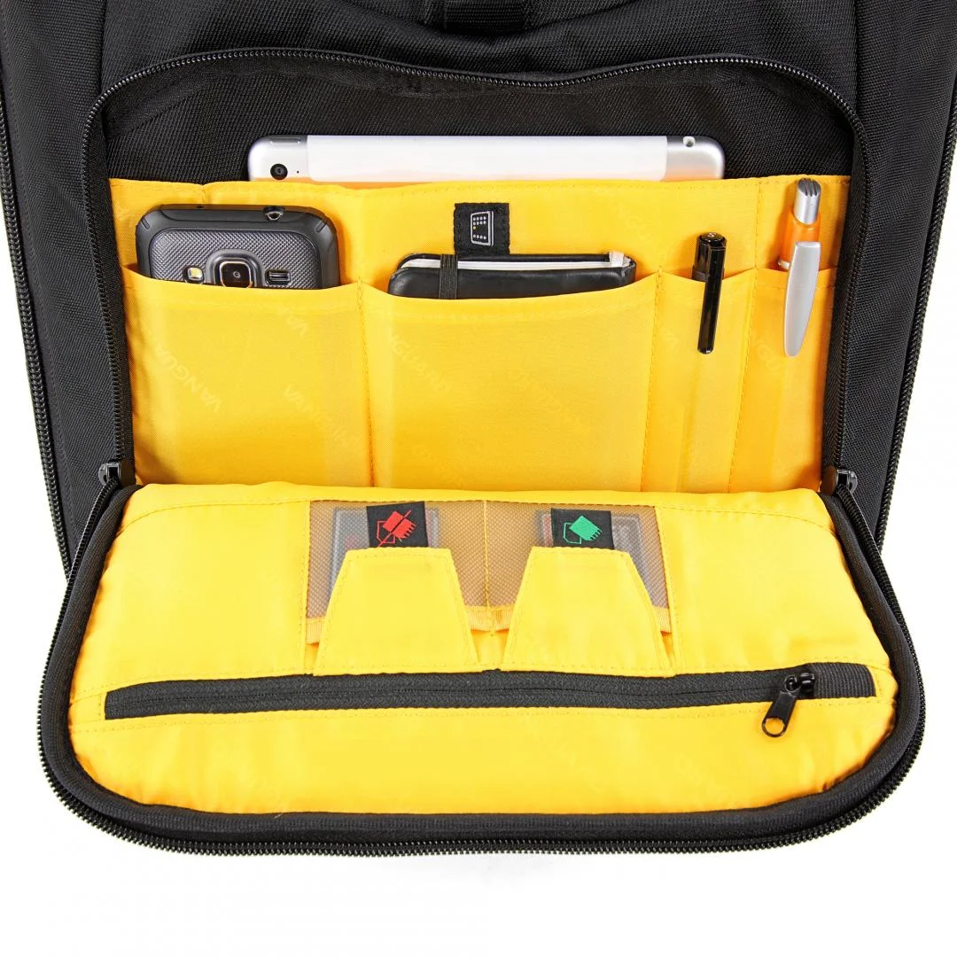 Alta-Fly-48T-Memory-Cards-Front-Pocket.jpg