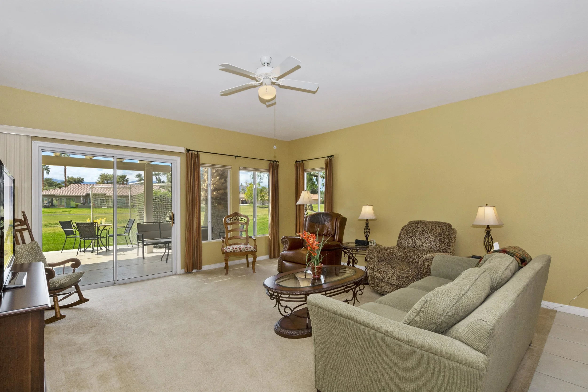 005_Living Room.jpg