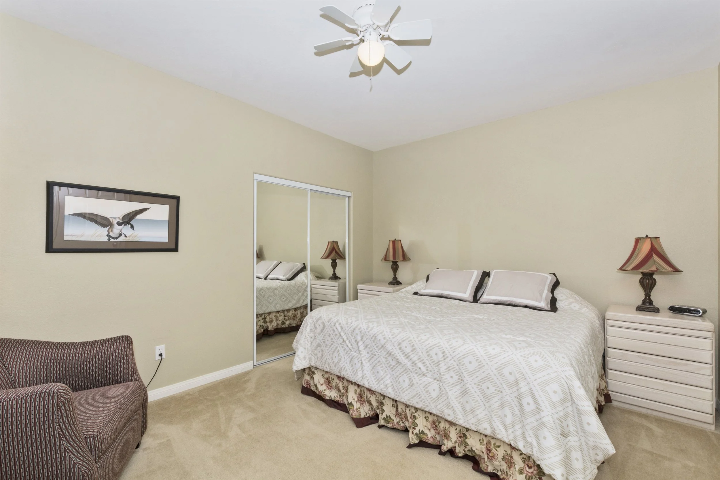 013_Bedroom.jpg