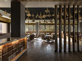 kimpton-palm-springs-california-4-saints-restaurant-bar-dining-room-views-open-restaurant.jpg