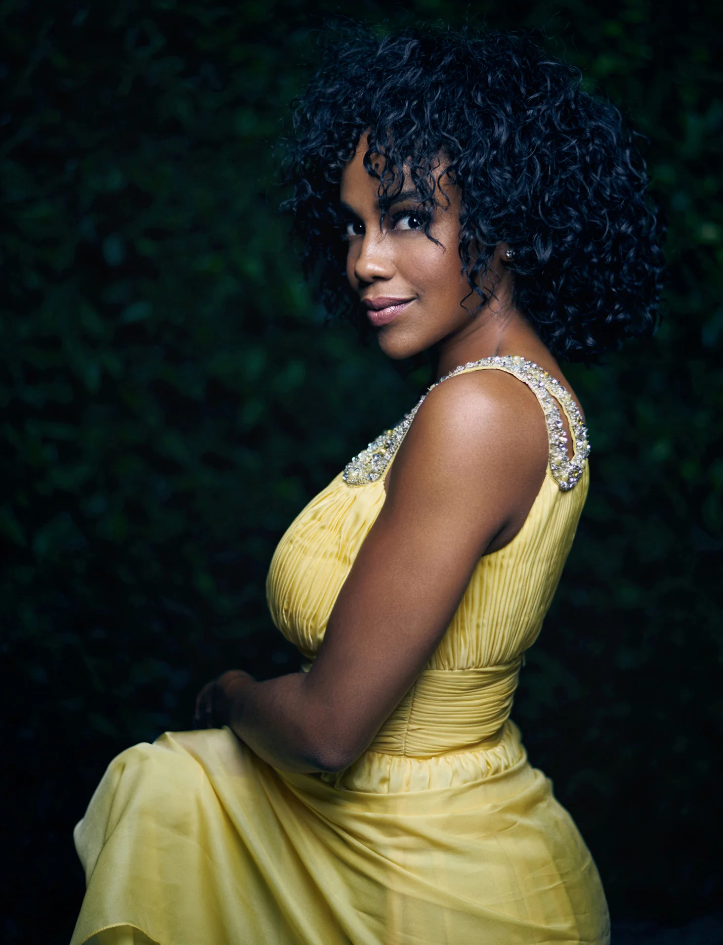 Elia-Yellow-Web.jpg