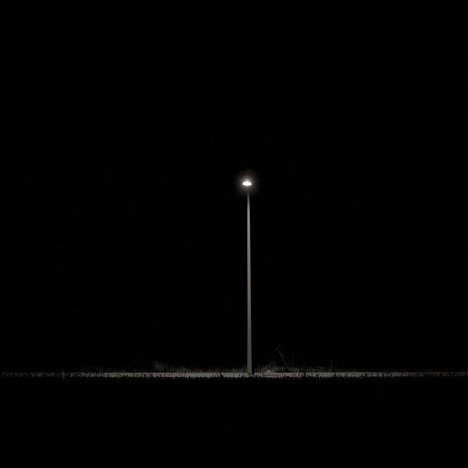 Victor-Fernandez-Emptyness-18.jpg