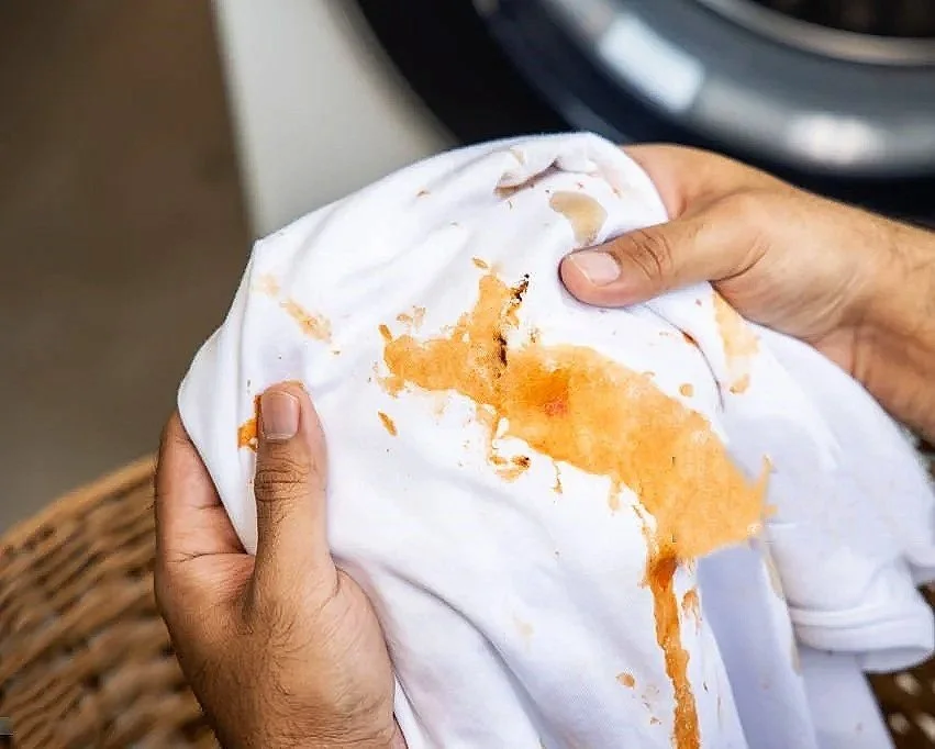 How to Remove Coffee Stains From Clothes: Easy Step-by-Step Guide (2025)