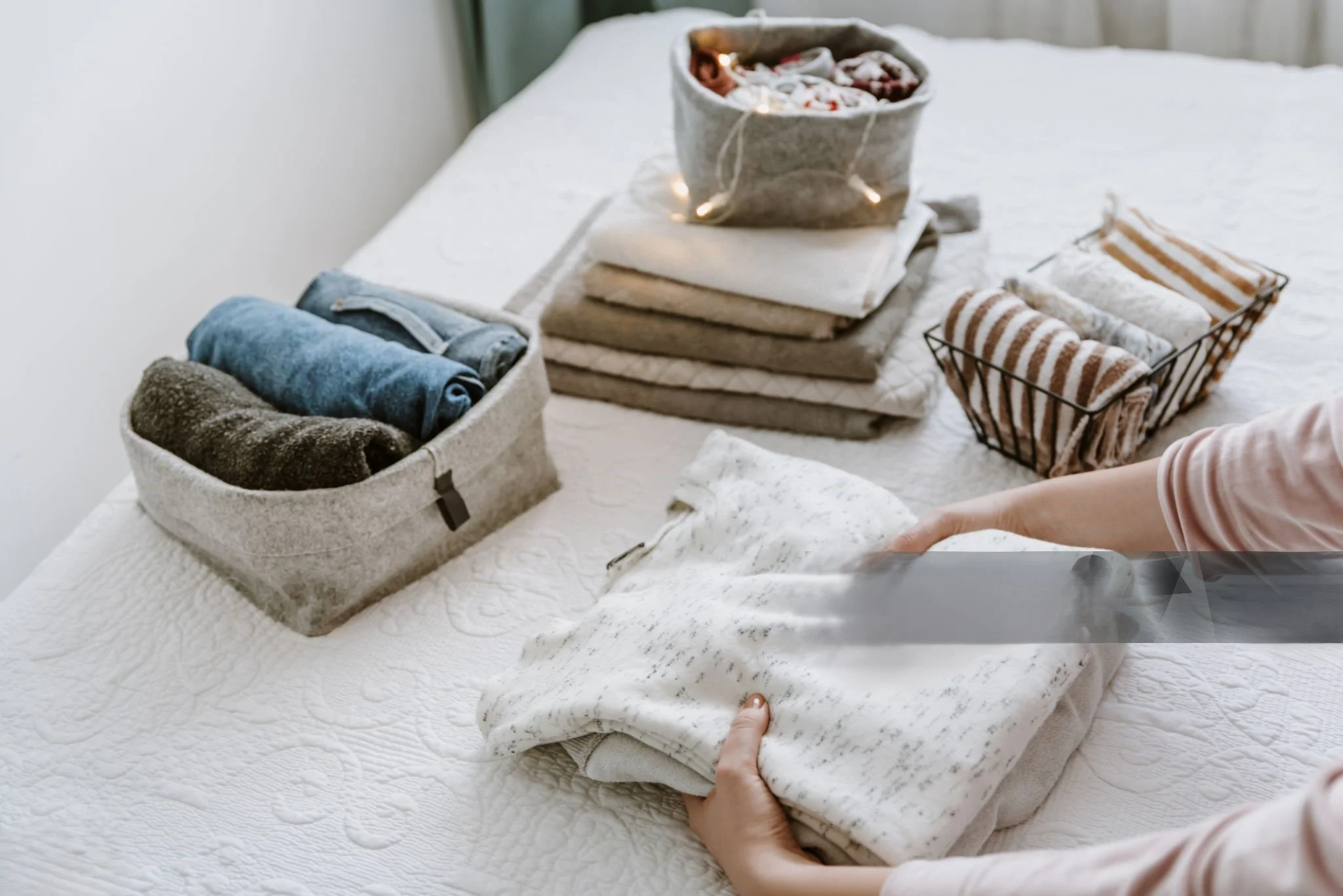 7 Simple Laundry Mistakes That Are Ruining Your Clothes – And How to Fix Them (2025 Guide)