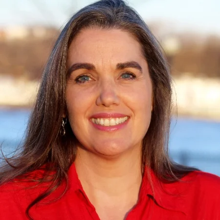 Rachael Pic.jpg