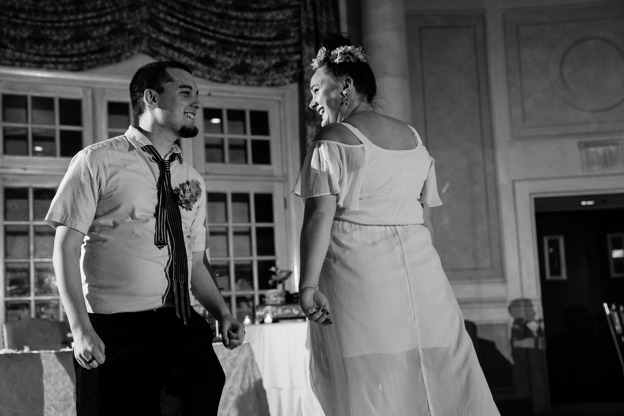 wedding reception dancing